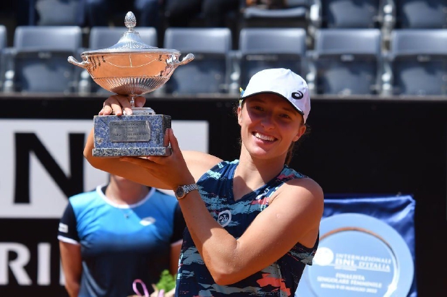 斯瓦泰克本赛季夺得四个WTA1000级别赛事冠军